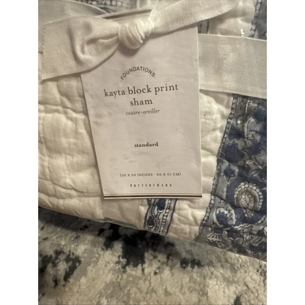 One Pottery Barn Kayta Block Print Sham Standard Quilted Blue White New